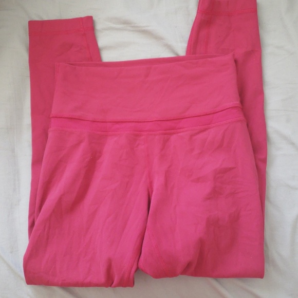 SOLD ON Ⓜ️ Lululemon original Align I berry rumble - Picture 2 of 4